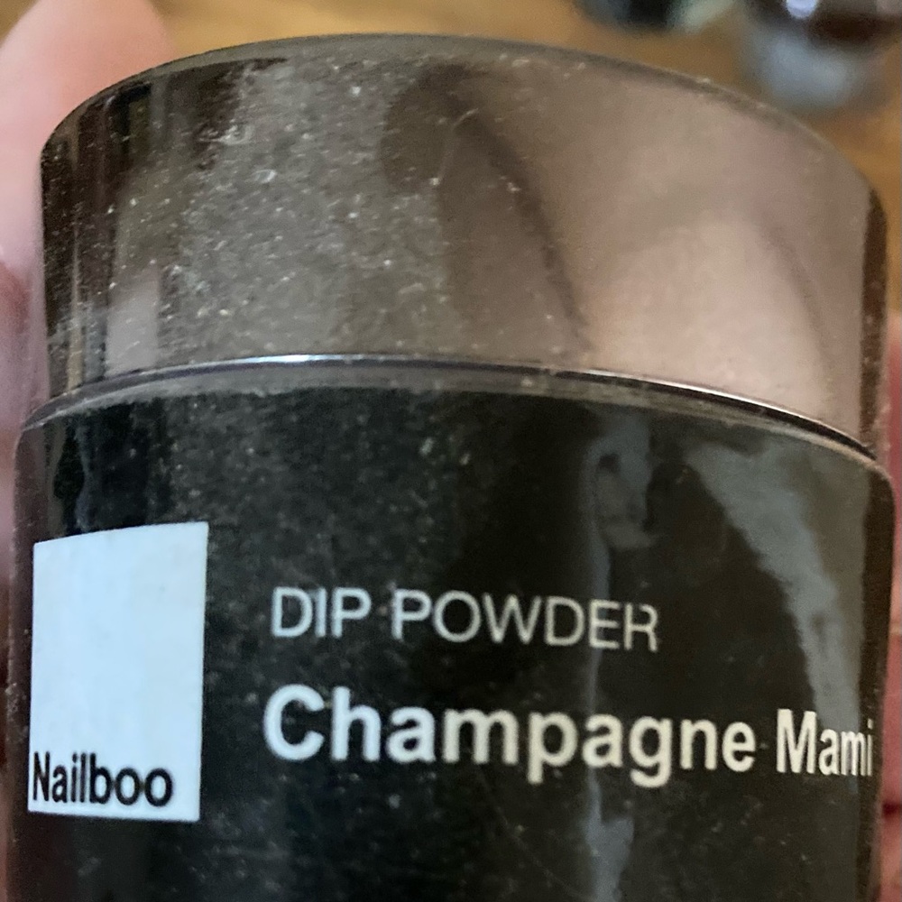 Nail Boo Dip Powder “Champagne Maimi”
